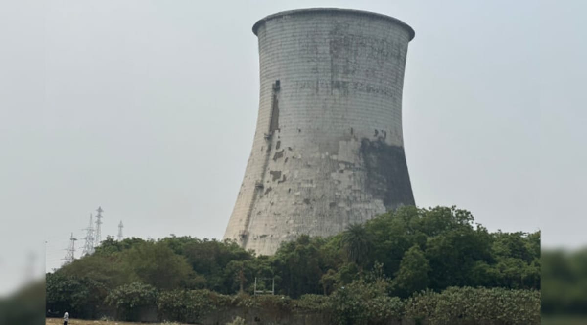 કંટ્રોલ એક્સપ્લોઝિવ ટેકનોલોજીથી બ્લાસ્ટ કરીને તોડી પડાશે સુરતનો કૂલિંગ ટાવર gujarattak