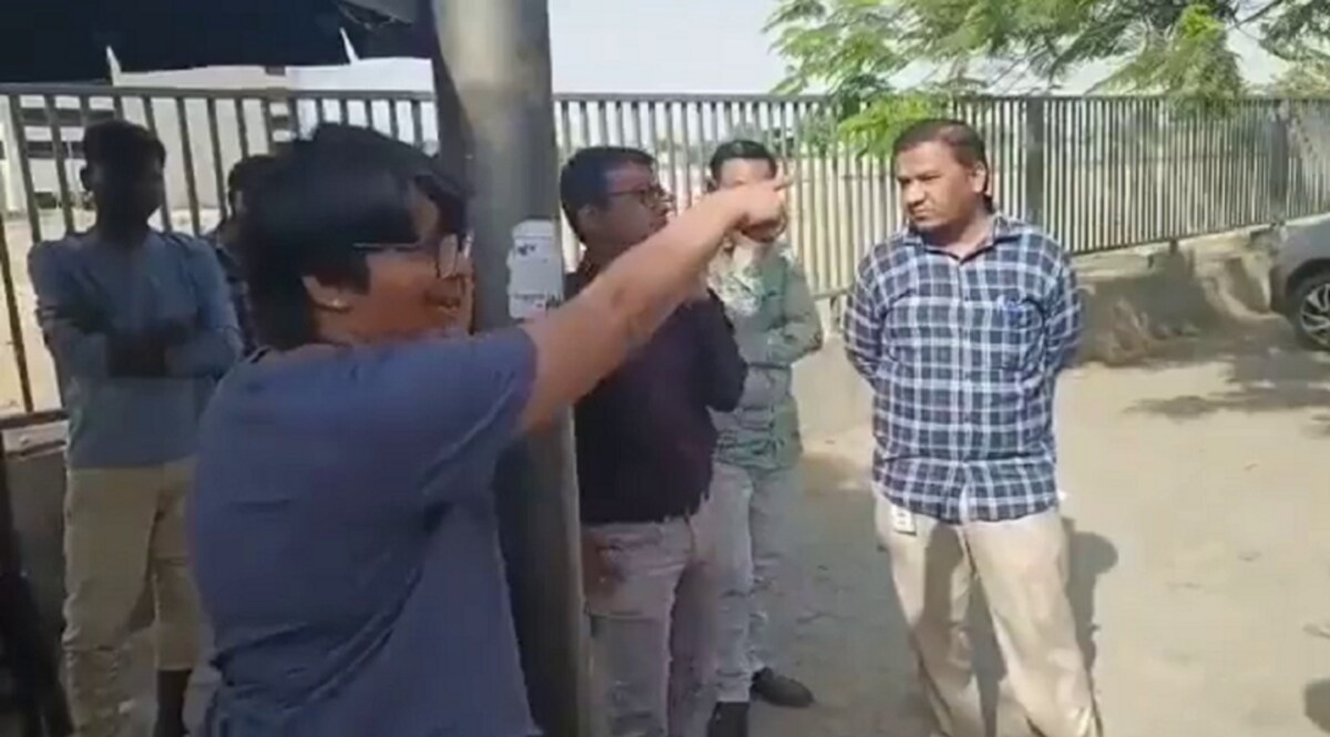 ‘વિકલાંગ દીકરીને હેરાન કરો છો, હું કંઈ કચરો છું અહીંનો, કે મને નાંખો ગાડીમાં’, પોલીસ સામે રડી પડી ‘ચા’વાળી gujarattak