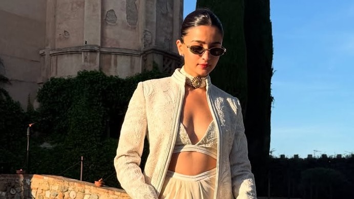 Alia Bhatt's bridesmaid closet includes a strapless black dress, ethnic blazer and more