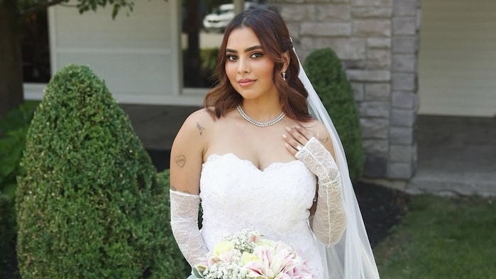 Celebrity weddings made special with bridal heirloom wedding outfits, straight out of their mother-in-law's closets