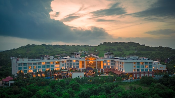 Say HELLO! Holidays to these bespoke long weekend getaway experiences