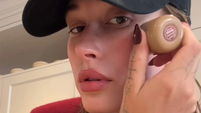 It's almost cherry red nails' season again