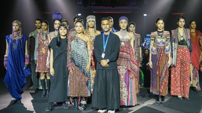 Lakmé Fashion Week x FDCI brings craftsmanship, and creativity to the forefront
