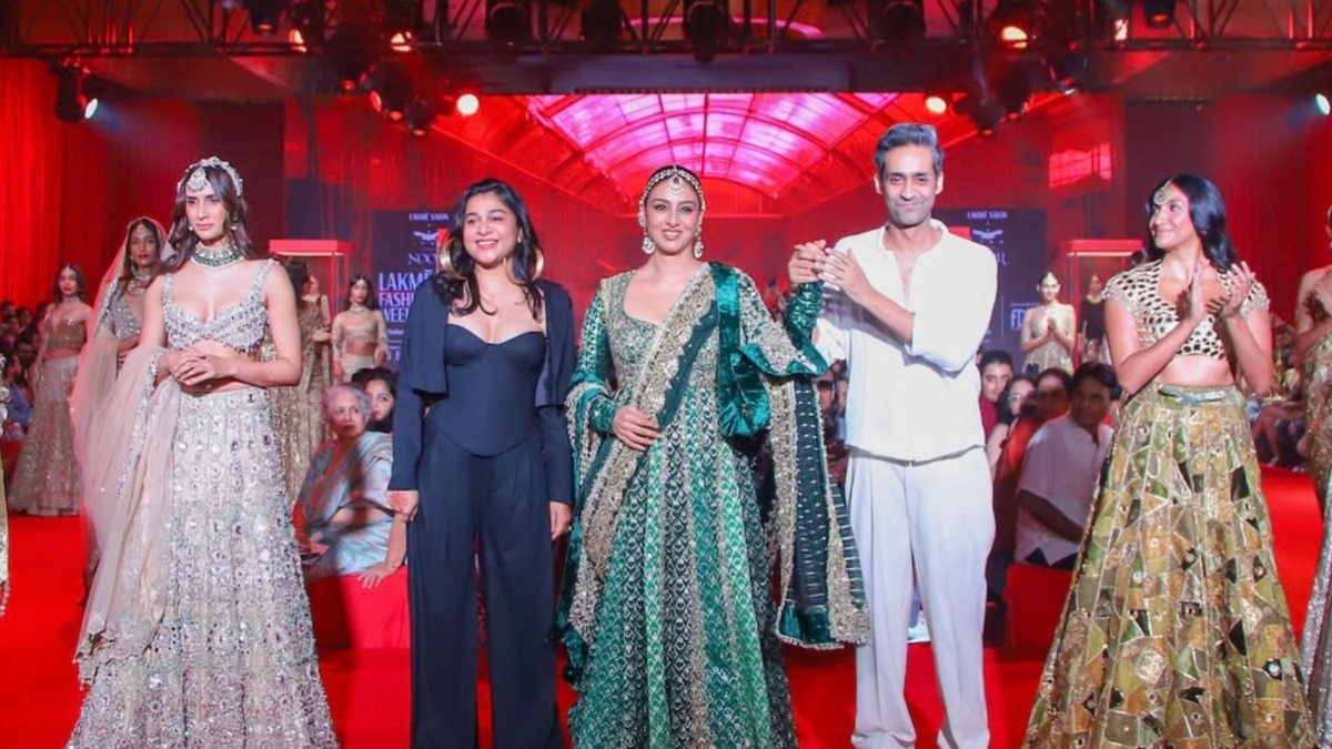 Lakmé Fashion Week x FDCI embodies the eternal spirit of Indian weddings