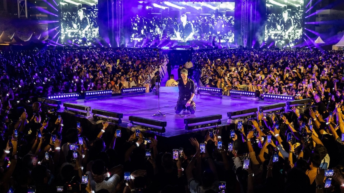 13 years later, Enrique Iglesias still rules hearts in India
