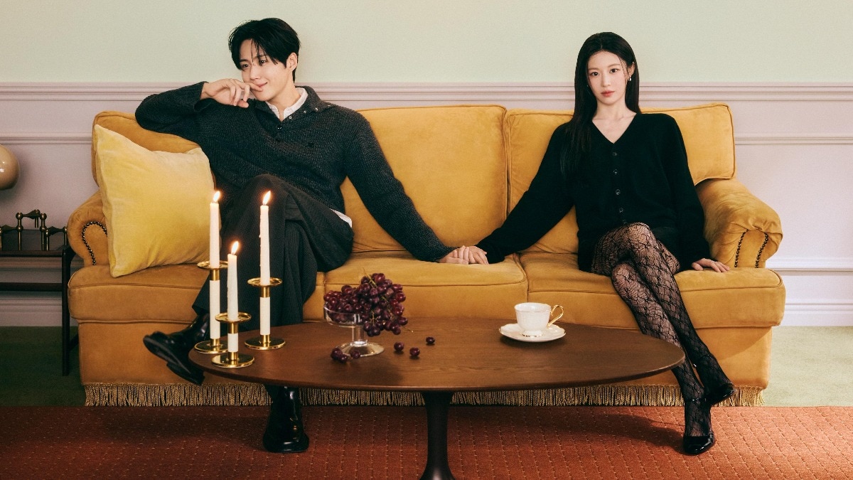 HELLO! India Exclusive: Love that isn't lost in translation with Kim Seon-ho and Go Youn-jung 