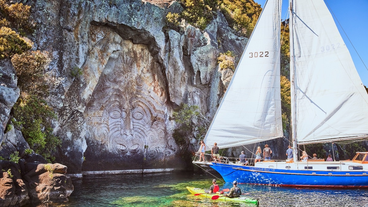 6 romantic experiences in New Zealand to celebrate love in all its glory