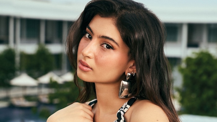 HELLO! India Exclusive: Sara Arjun is on the edge of innocence