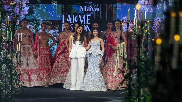 Lakmé Fashion Week x FDCI ends on a glamorous note