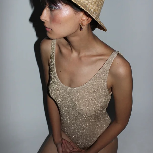 洋書 Bazaar may2000 swimsuit issue SISwimsuit has landed at our final destination for the 2025