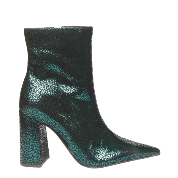 Harper's Bazaar India