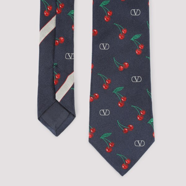 Harper's Bazaar India