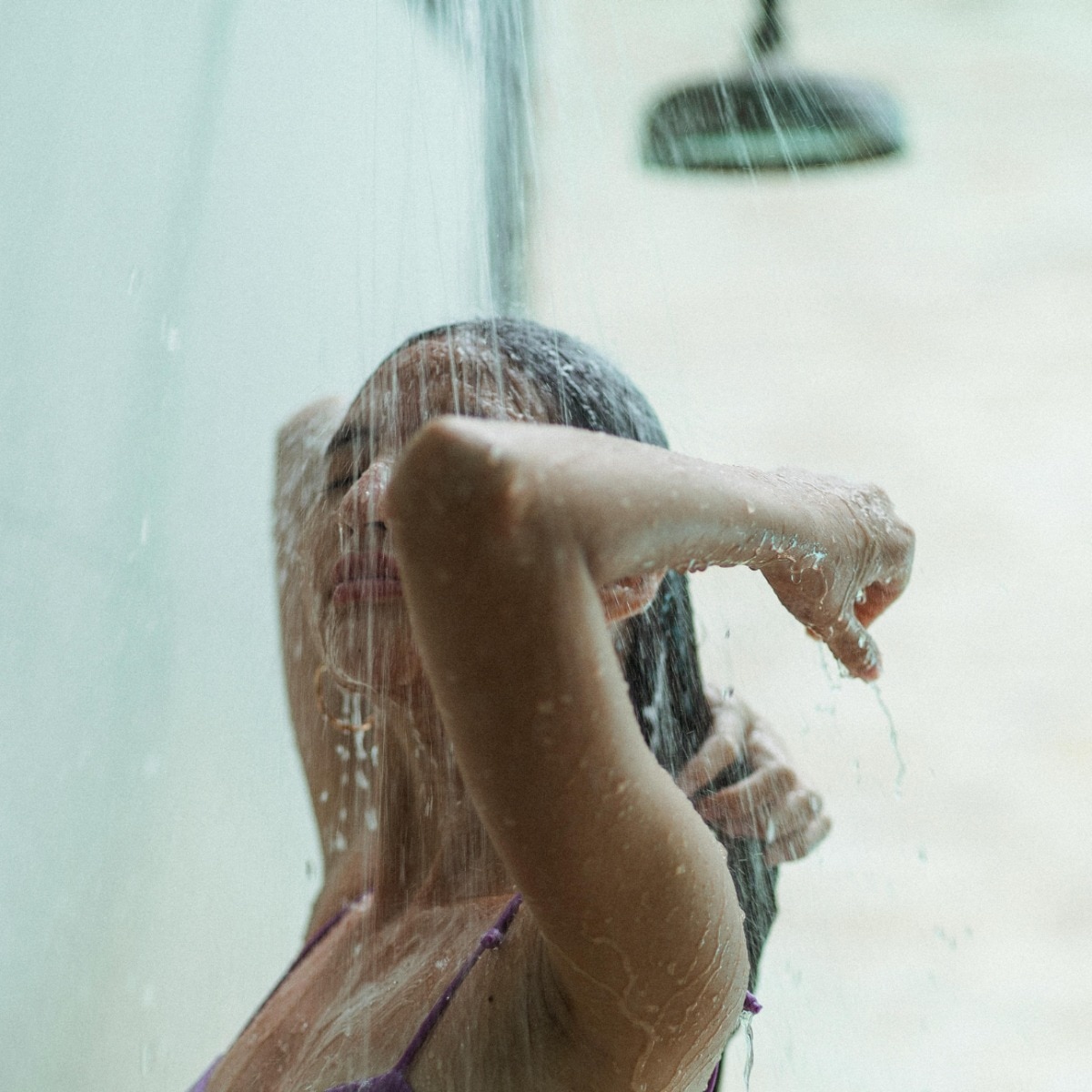 Floral shower gels that capture the feeling of spring 