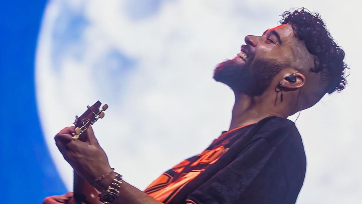 SpoilerAlert | 'AP Dhillon: First of a Kind' review: a series that's as  catchy as the singer's bangers - Harpers bazaar