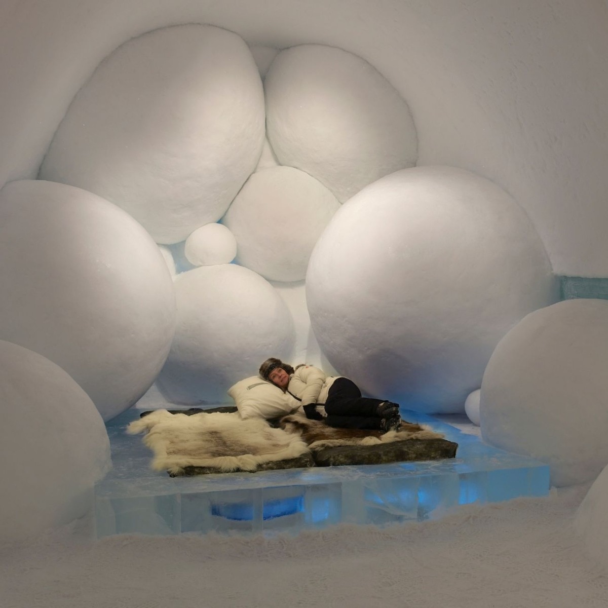 10 incredible hotels that take travel to new heights (and depths)