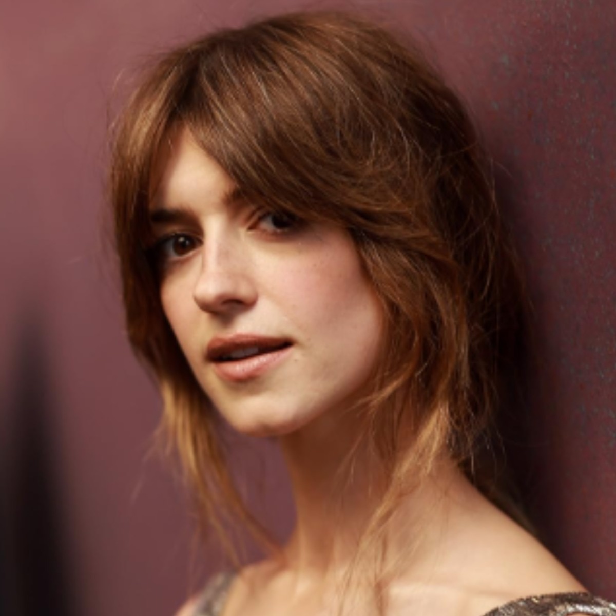 Daisy Edgar-Jones and Sophie Turner showcase spring's flattering "glazed pecan brunette" trend