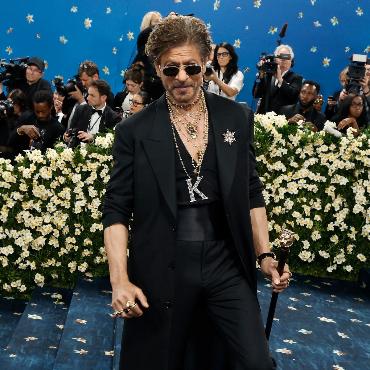 From opera to sautoirs: Why long necklaces are back