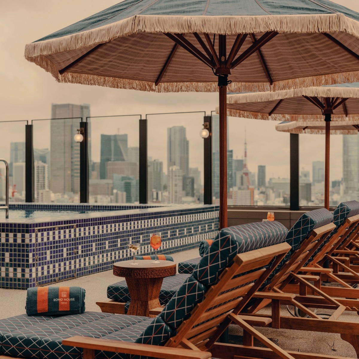The art of staying in between the chaos and calm of Tokyo