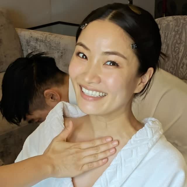 Anna Sawai takes us behind the scenes as the new SK-II Global ambassador prepares for the brand’s historic house opening in Mumbai