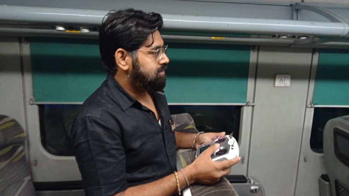 Indian Railways UVC Technology to  Sanities Coaches