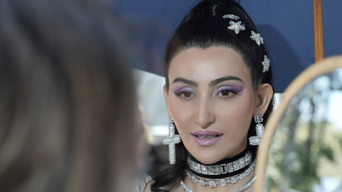 Shalini Pasi Shalini Pasi