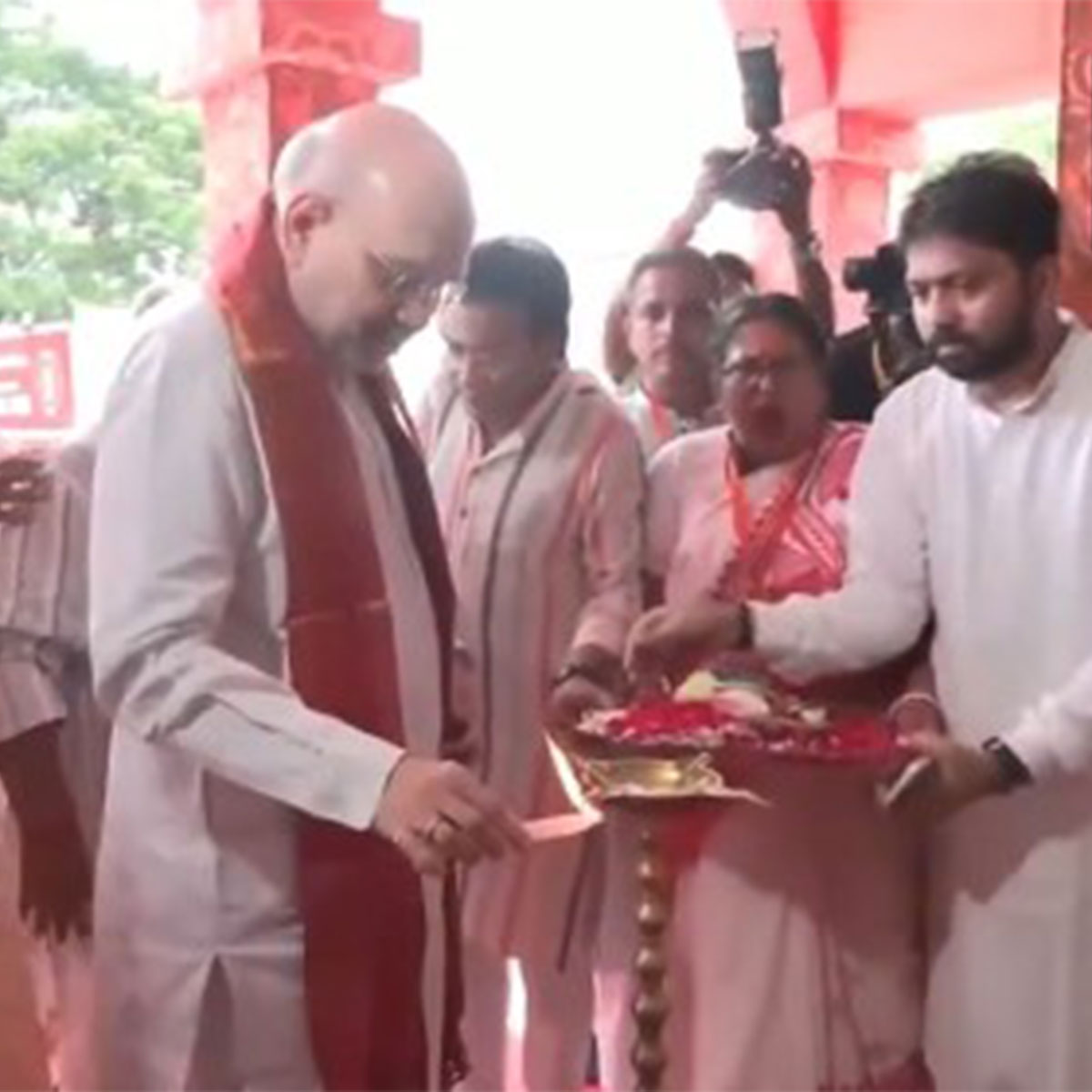তৃণমূলের বিরুদ্ধে সরাসরি আক্রমণ