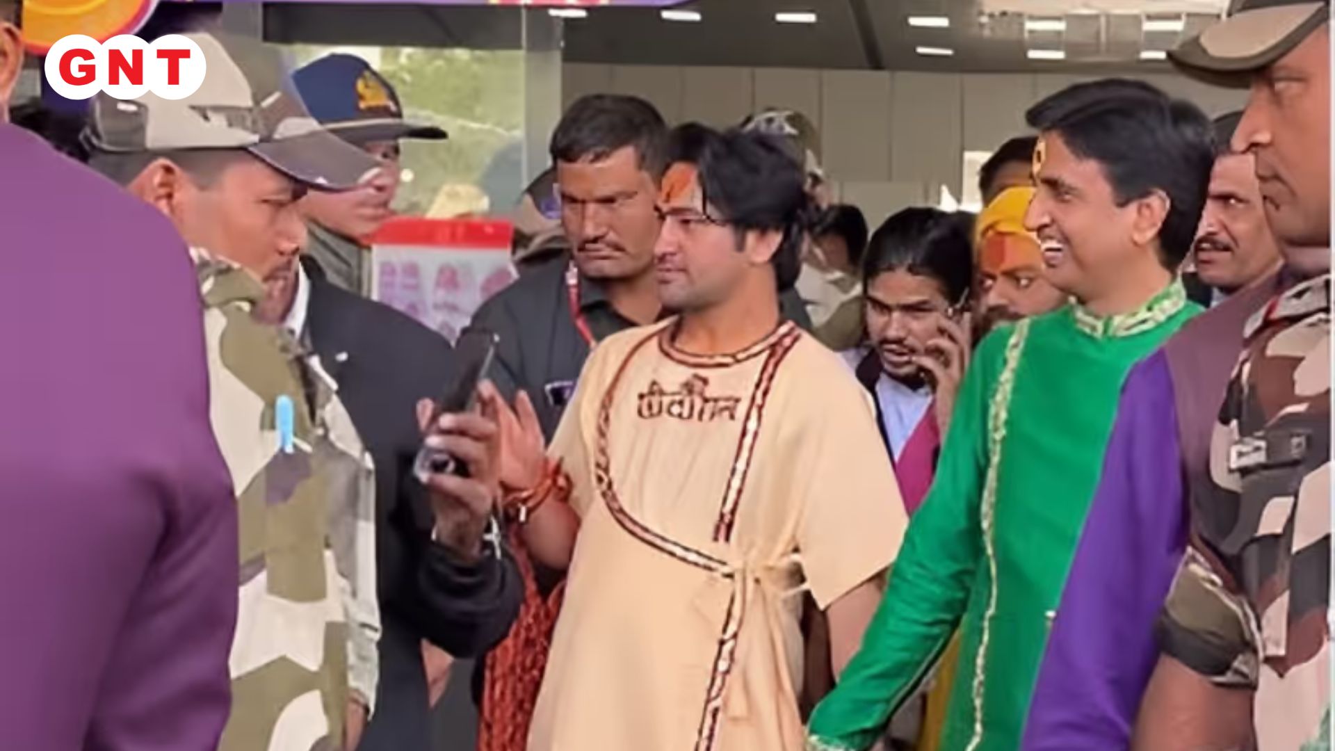 कुमार विश्वास ने मजाकिया अंदाज 