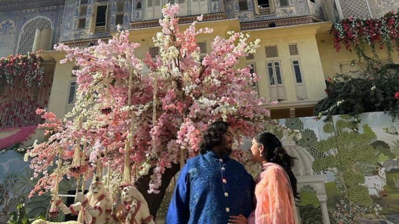 ananta radhika roka ceremony