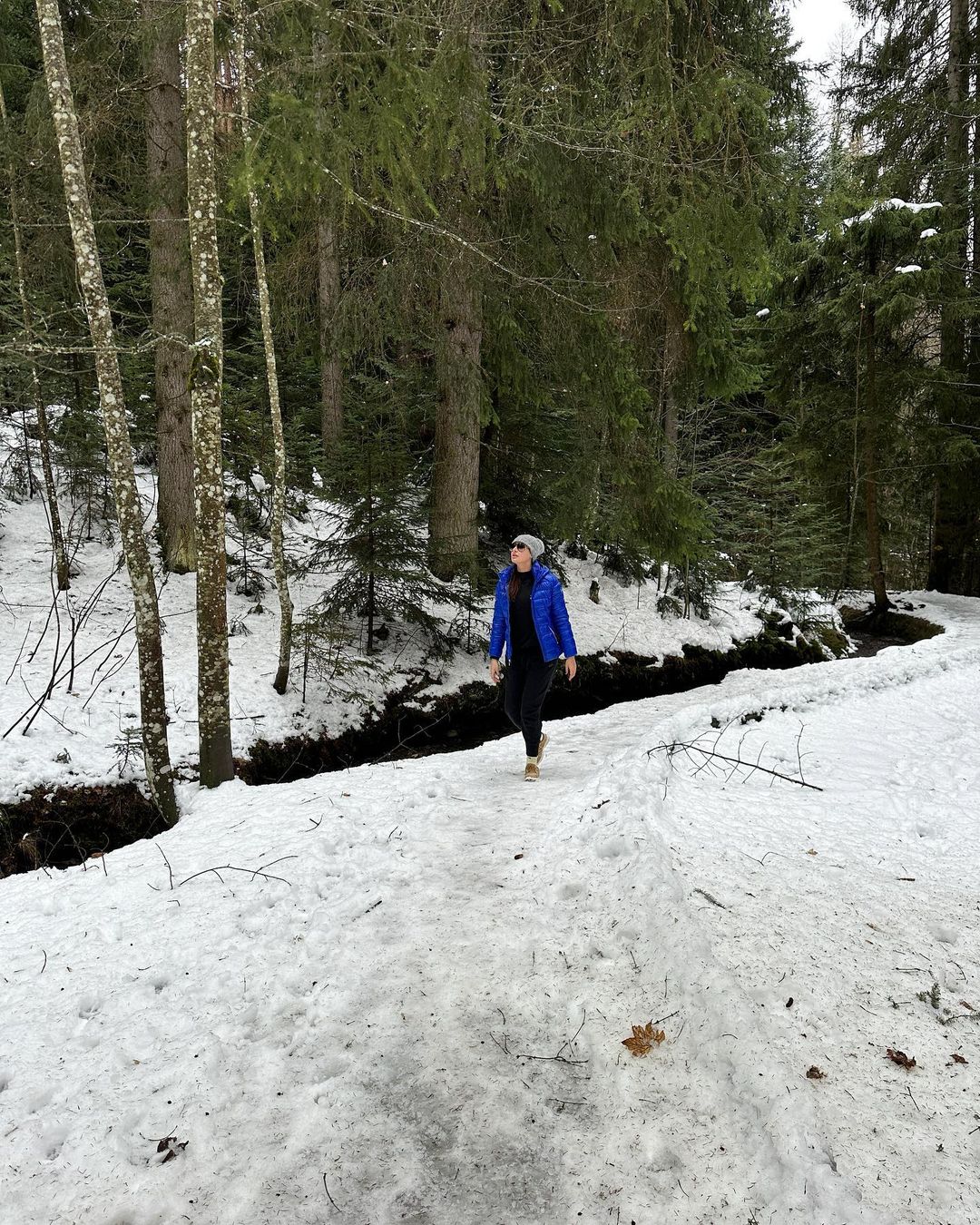 Nargis Fakri Vacation in Switzerland