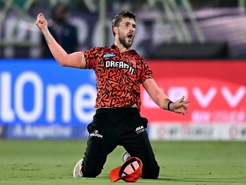 वियान मुल्डर वियान मुल्डर