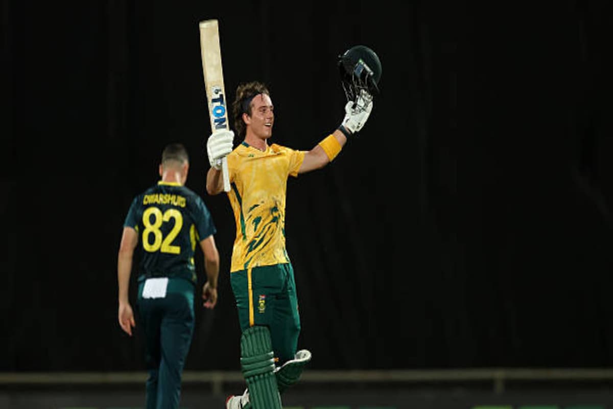 Dewald Brevis in this frame Dewald Brevis in this frame