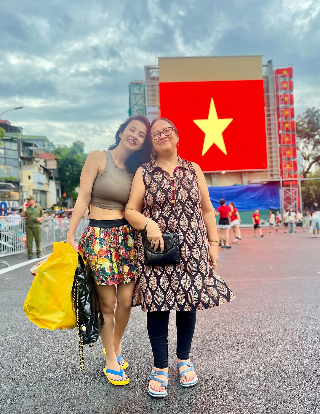 Sizzling Monami Ghos Sizzling Monami Ghos