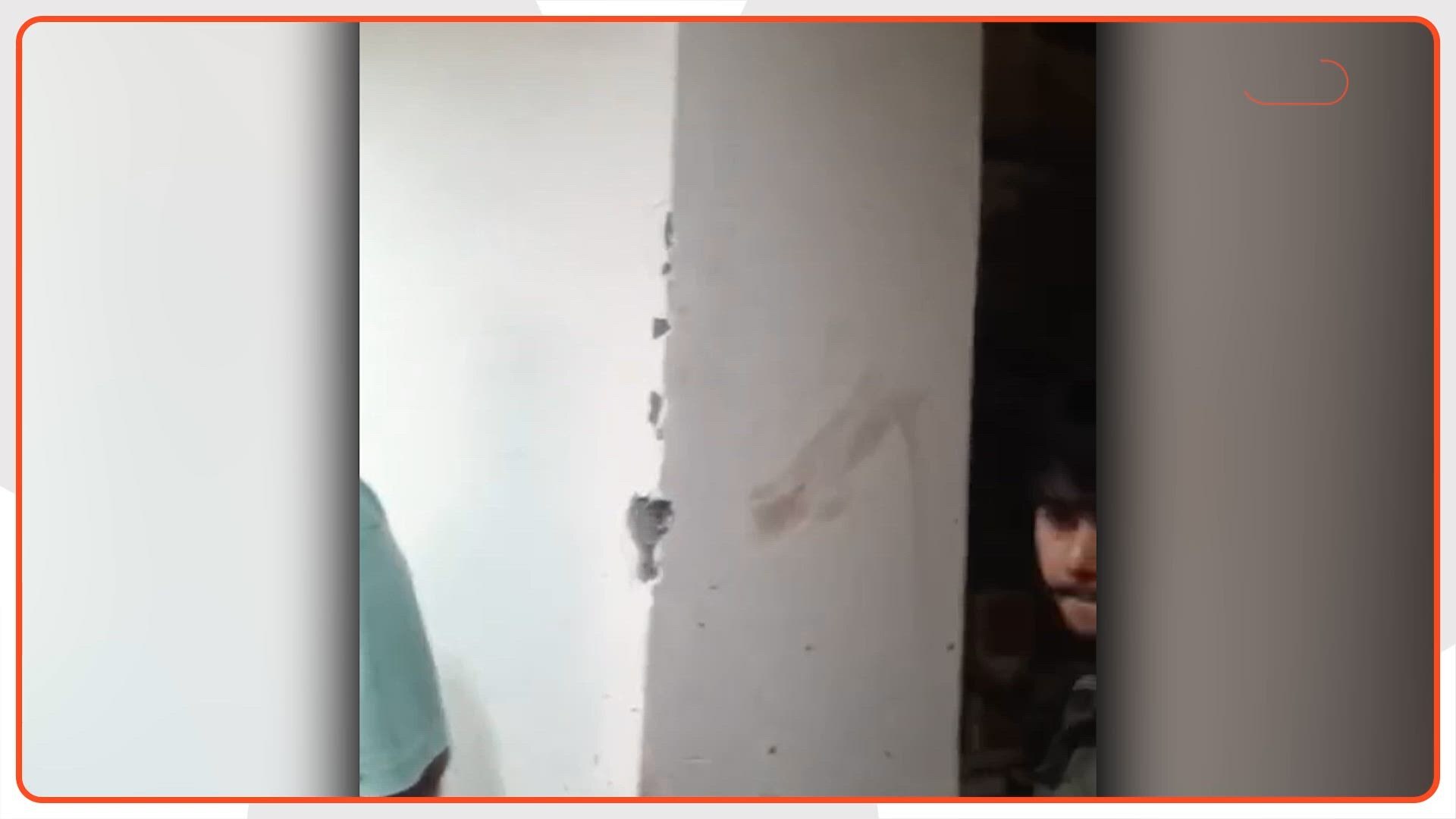 गाजियाबाद में बेटे ने 13वीं मंजिल से कूदकर दी जान, पुलिस घर पहुंची तो मां की 2 दिन पुरानी पड़ी मिली लाश, आखिर हुआ क्या?