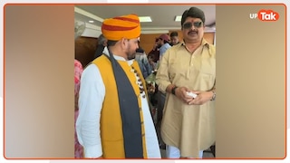 बृजभूषण शरण सिंह और राजा भैया एक साथ, दिल्ली रेस कोर्स का ये वीडियो वायरल Brj Bhushan Sharan Singh and Raja Bhaiya seen together at Delhi racecourse