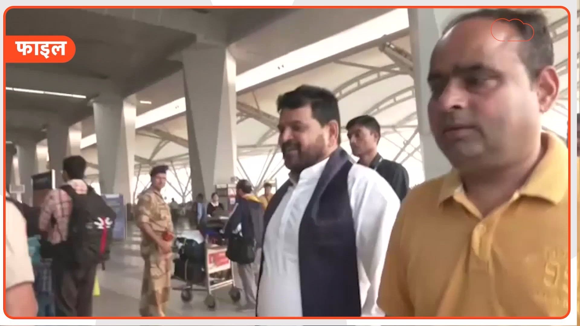 बृजभूषण शरण सिंह का विवादित बयान- देश में आज दो ही खलनायक, एक मुसलमान और दूसरा सवर्ण!