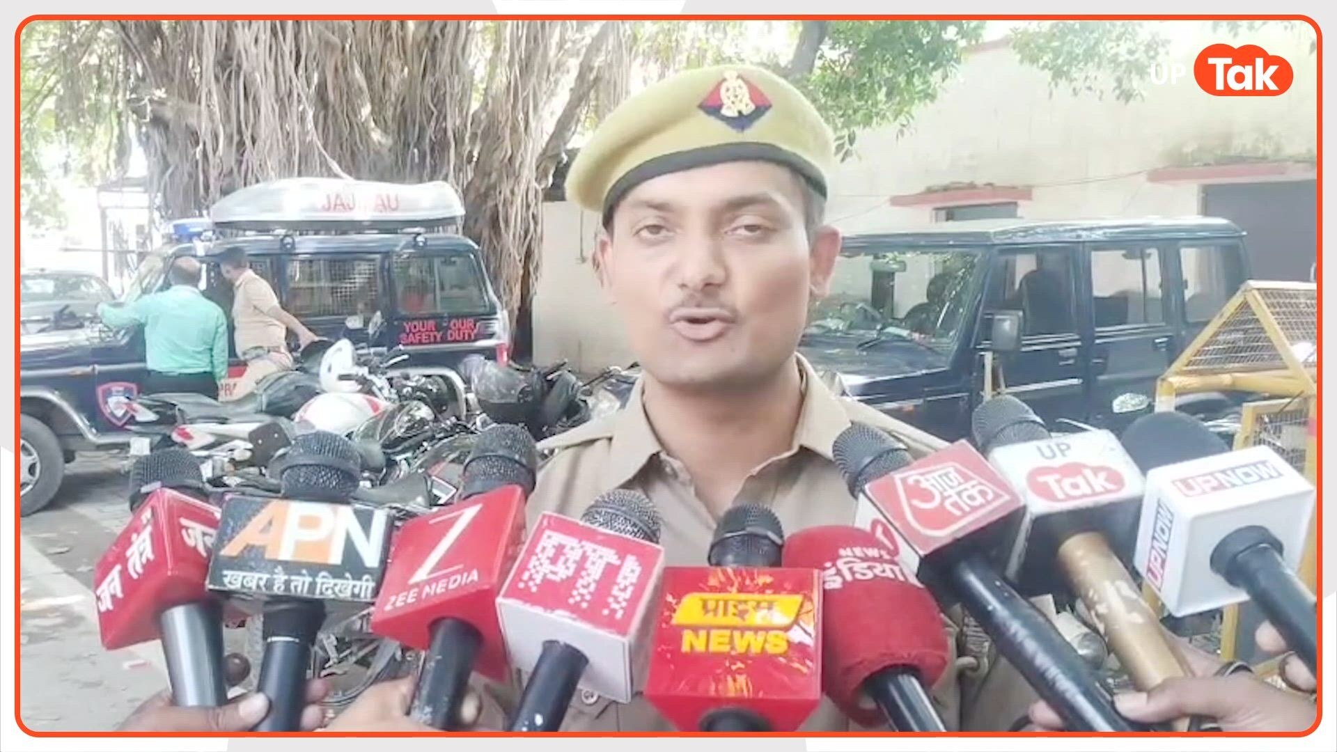 सिपाही की नौकरी करने वाले आशीष शुक्ला ने UPPSC में ऐसे हासिल की 41वीं रैंक, अब बनेंगे बड़े अफसर