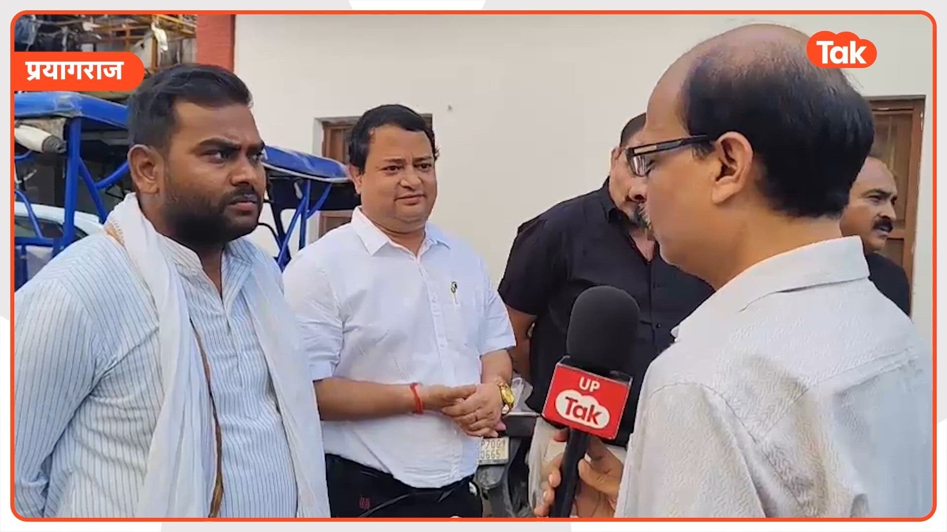 यूपी में पेट्रोल-डीजल की चौंका देने वाली बढ़ोतरी और बिजली 10% महंगी... त्रस्त जनता ने की 300 यूनिट फ्री बिजली की मांग