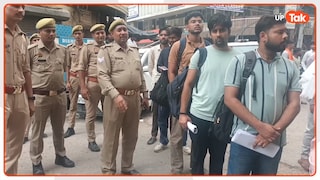 सोशल मीडिया पर झूठ फैलाना पड़ा भारी! दूसरे दिन सिपाही भर्ती पेपर में इतने लोगों पर हुई FIR... up police recruitment exam faced legal action for viral misinformation