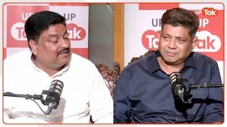 हमीरपुर में स्कूल की सड़क के लिए बच्चों ने उठाया तिरंगा, 11 KM पैदल चलकर पहुंचे कलेक्ट्रेट school children protest for road repair in hamirpur