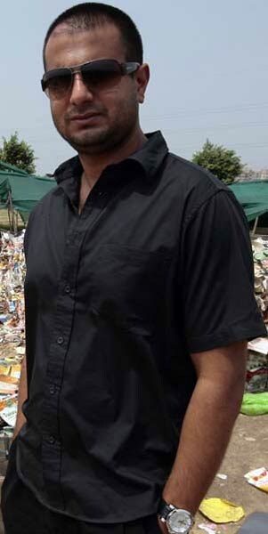 लीक तोड़कर पहचान बनाने वाले युवा | पढ़ें: युवा लीक तोड़कर पहचान बनाने वाले युवा | <a style='COLOR: #d71920' href='http://bit.ly/india-youth-survey' target='_blank'>पढ़ें: युवा