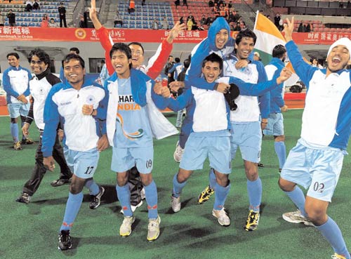 28 सितंबर 2011: देखें इंडिया टुडे का अंक | <a style='COLOR: #d71920' href='http://bit.ly/india-today' target='_blank'>पढ़ें: इंडिया