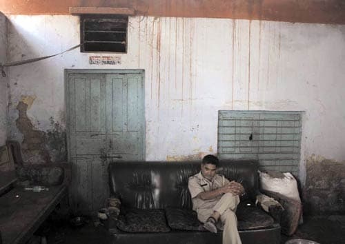 28 सितंबर 2011: देखें इंडिया टुडे का अंक | पढ़ें: इंडिया 28 सितंबर 2011: देखें इंडिया टुडे का अंक | <a style='COLOR: #d71920' href='http://bit.ly/india-today' target='_blank'>पढ़ें: इंडिया