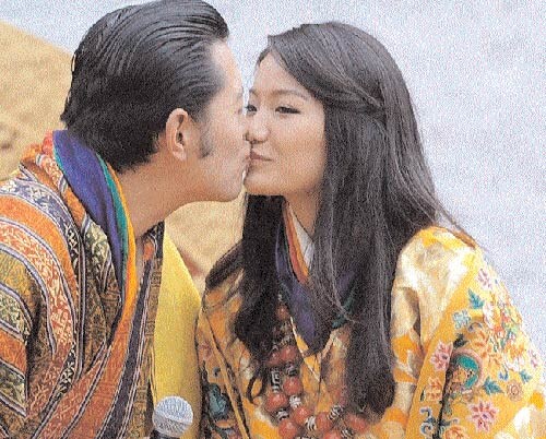 2 नवंबर 2011: देखें इंडिया टुडे का नया अंक | पढ़ें इंडिया 2 नवंबर 2011: देखें इंडिया टुडे का नया अंक | <a style='COLOR: #d71920' href='http://bit.ly/indiatoday-hindi-section' target='_blank'>पढ़ें इंडिया