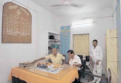 2 नवंबर 2011: देखें इंडिया टुडे का नया अंक | पढ़ें इंडिया 2 नवंबर 2011: देखें इंडिया टुडे का नया अंक | <a style='COLOR: #d71920' href='http://bit.ly/indiatoday-hindi-section' target='_blank'>पढ़ें इंडिया