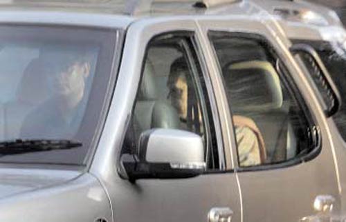 12 अक्‍टूबर 2011: देखें इंडिया टुडे का नया अंक | <a style='COLOR: #d71920' href='http://bit.ly/indiatoday-hindi-section'