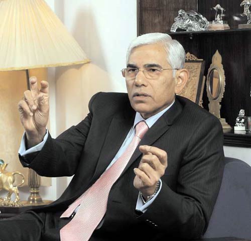 12 अक्‍टूबर 2011: देखें इंडिया टुडे का नया अंक | <a style='COLOR: #d71920' href='http://bit.ly/indiatoday-hindi-section'