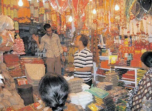 2 नवंबर 2011: देखें इंडिया टुडे का नया अंक | पढ़ें इंडिया 2 नवंबर 2011: देखें इंडिया टुडे का नया अंक | <a style='COLOR: #d71920' href='http://bit.ly/indiatoday-hindi-section' target='_blank'>पढ़ें इंडिया