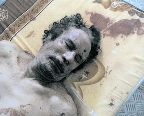 9 नवंबर 2011:तस्‍वीरों में देखें इंडिया टुडे | <a style='COLOR: #d71920' href='http://bit.ly/indiatoday-hindi-section' target='_blank'>पढ़ें