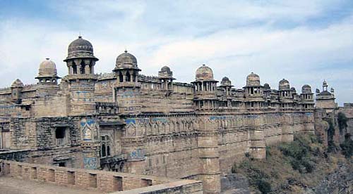 9 नवंबर 2011:तस्वीरों में देखें इंडिया टुडे | पढ़ें 9 नवंबर 2011:तस्वीरों में देखें इंडिया टुडे | <a style='COLOR: #d71920' href='http://bit.ly/indiatoday-hindi-section' target='_blank'>पढ़ें