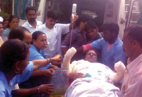 12 अक्‍टूबर 2011: देखें इंडिया टुडे का नया अंक | <a style='COLOR: #d71920' href='http://bit.ly/indiatoday-hindi-section'